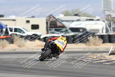 media/Nov-16-2025-Race Pace (Sun) [[8c5fa54630]]/Non Verified Riders (1st 20 Minutes)/4-Turn 16 (1116am)/